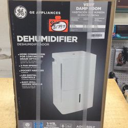 *BRAND NEW* GE ADEL50LY 50 Pint 4500 Sq Ft Portable Dehumidifier