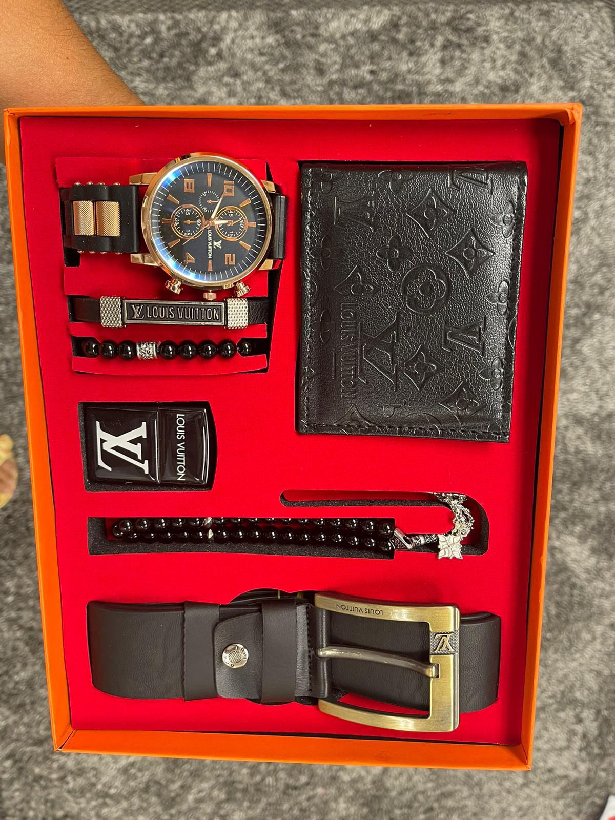 Complet Kit Louis Vuitton With  Watch perfect Gift For Mens