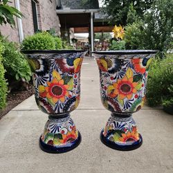 Talavera Blue Rim Hummingbird Urns. Clay Pots. Planters. Plants, Pottery $65 cada una