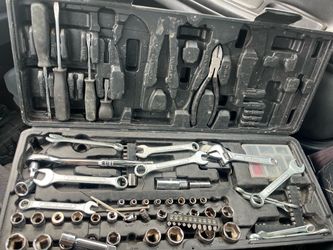 NonComplete Mechanic Tool Set with Case