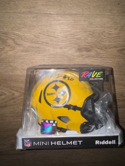 Autographed Kaleb Johnson Pittsburgh Steelers Riddell Rave Mini Helmet #20 NIB