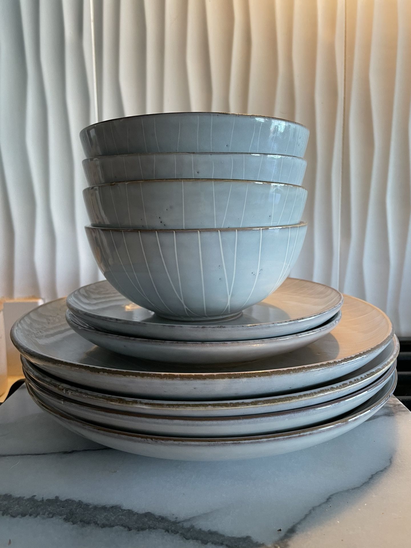 Dinnerware Set