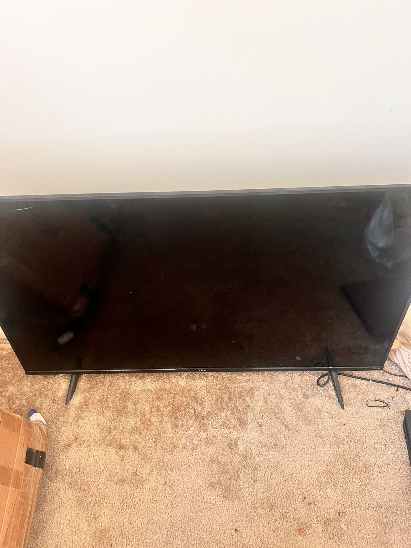 50 Inc TLC Smart TV With Roku