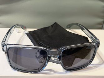 Polarized sunglasses