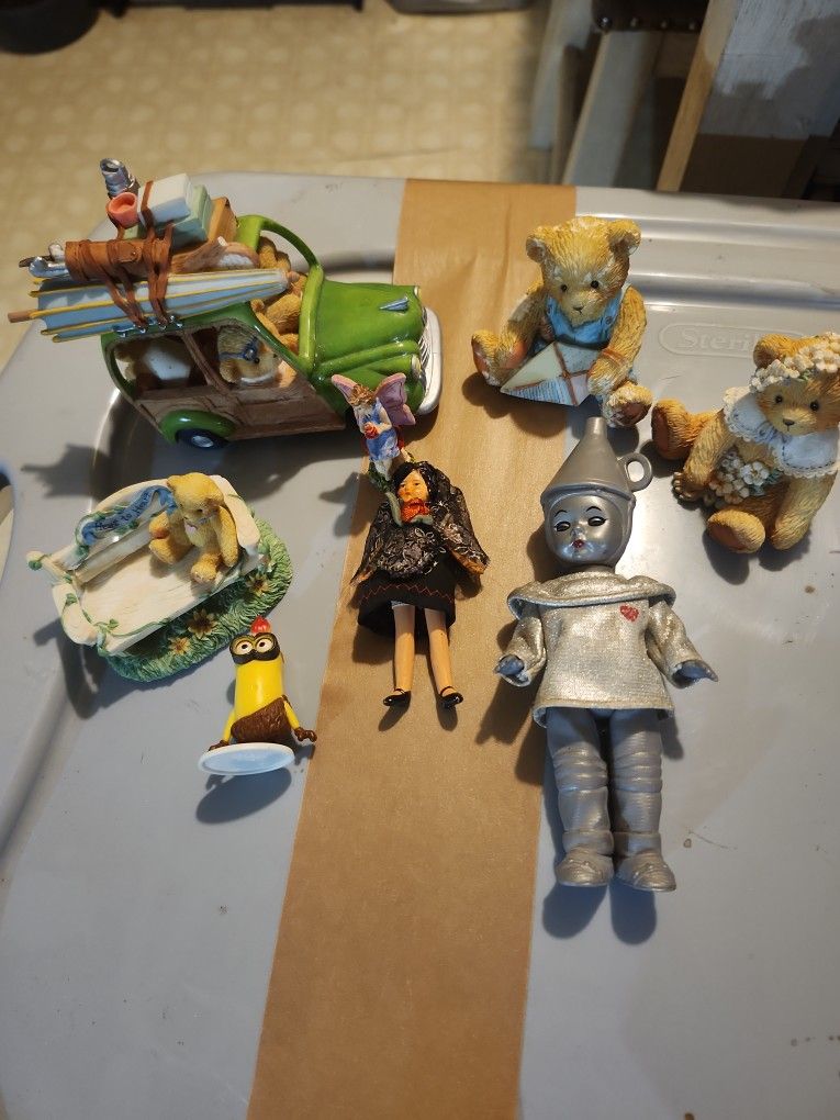Cherished Teddies Small Collection