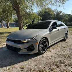 2022 KIA K5 GT-LINE