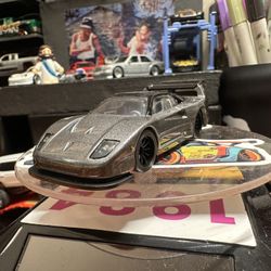 1:64 F40 Ferrari Hot Wheels 