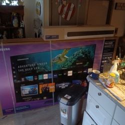 Samsung 85 Inch With Surround Sound 