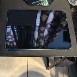 ipad(10th gen) WIFI ONLY IPAD