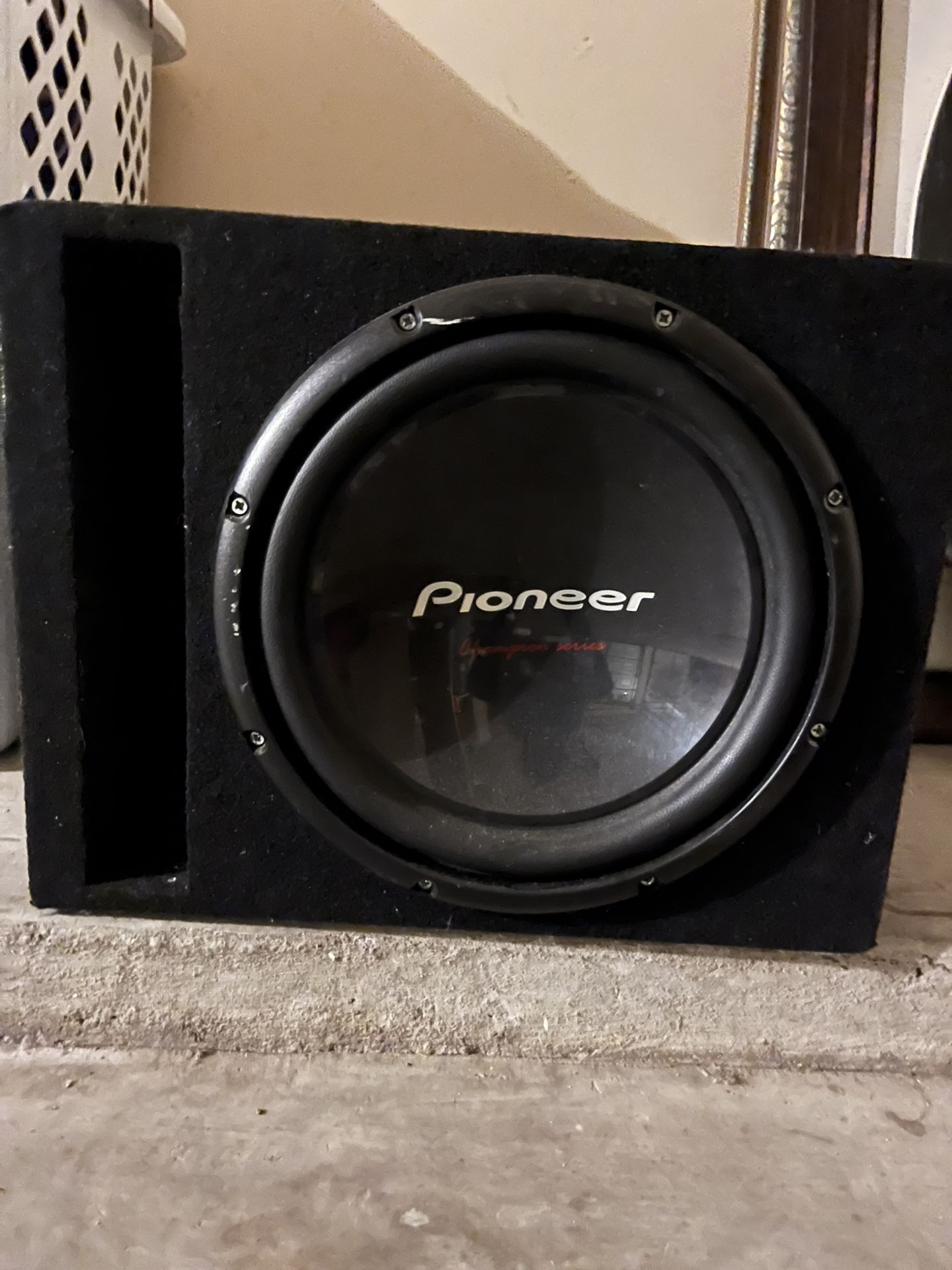 Pioneer Champion Series Sun Woofer