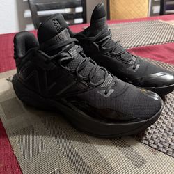 New balance men shoes size 11 like New