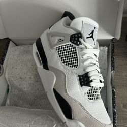 Ds