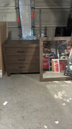 Dresser
