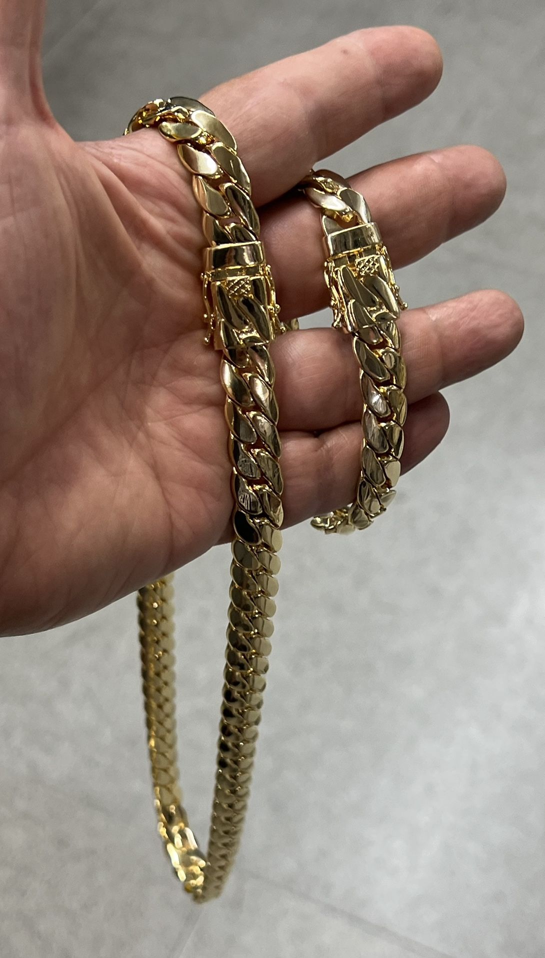-Just arrived-14k premium gold Plated polished And Heavy Miami Cuban set🔥🔥