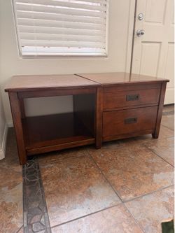 Lift-top wooden coffee table