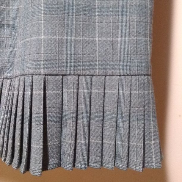 Suit Coat/ Skirt Pleated By Evan-Picone