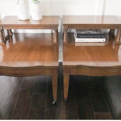 Set of two vintage nightstand/end table solid wood