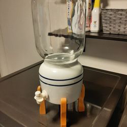 Porcelain Water Dispenser 