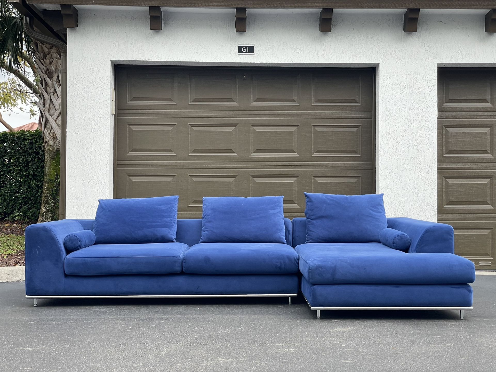 Couch/Sofa Sectional - Microfiber - Blue - Delivery Available 🚛
