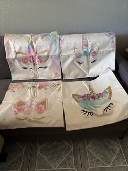 4 piece decorative inserts  19 inches  New