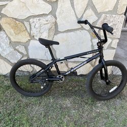 Gt Bikes Slammer 20” Bmx ‼️PRICE IS NEGOTIABLE‼️