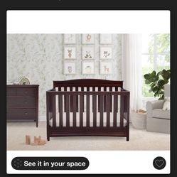 Used convertible 4 In 1 Crib