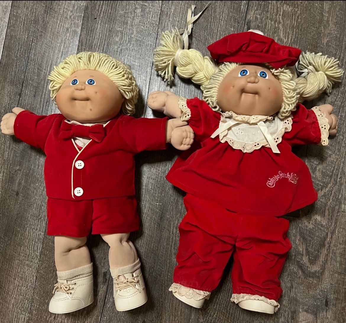 Vintage Cabbage Patch Kids Christmas Twins Xavier Roberts signed Doll 1985