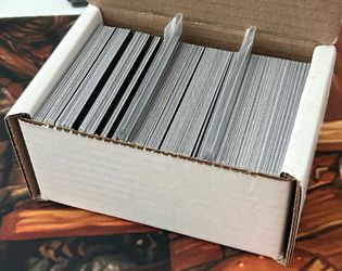 MTG Magic the Gathering Commander Bundle Box