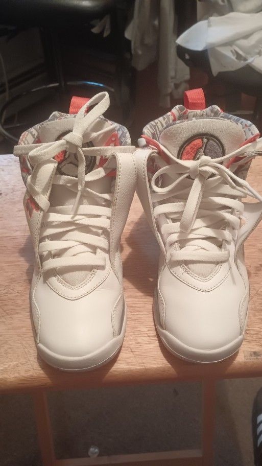 Air Jordan 8 Retro
