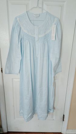 Sleeping Gown