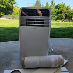 ​Insignia 10,000 BTU Portable Air Conditioner