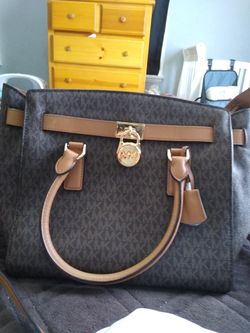 Mk purse