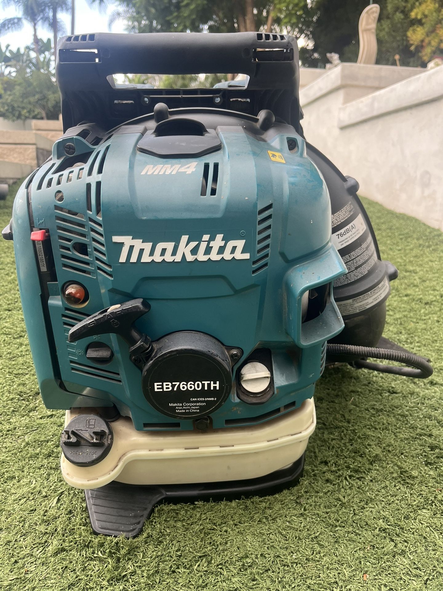 Makita backpack blower EB 7660TH