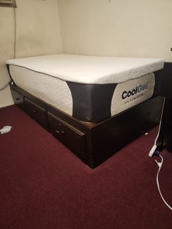 Twin Bed With Coolgel Mattres 