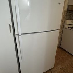 Refrigerator White 