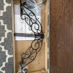 Wreath door hanger 