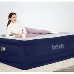 Bestway Tritech 24 “ Air Mattress Antimicrobial Coating With Built-In AC Pump, Full