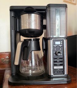 Ninja Specialty Coffee Maker CM401 (10-Cup) – All Accessories Included
