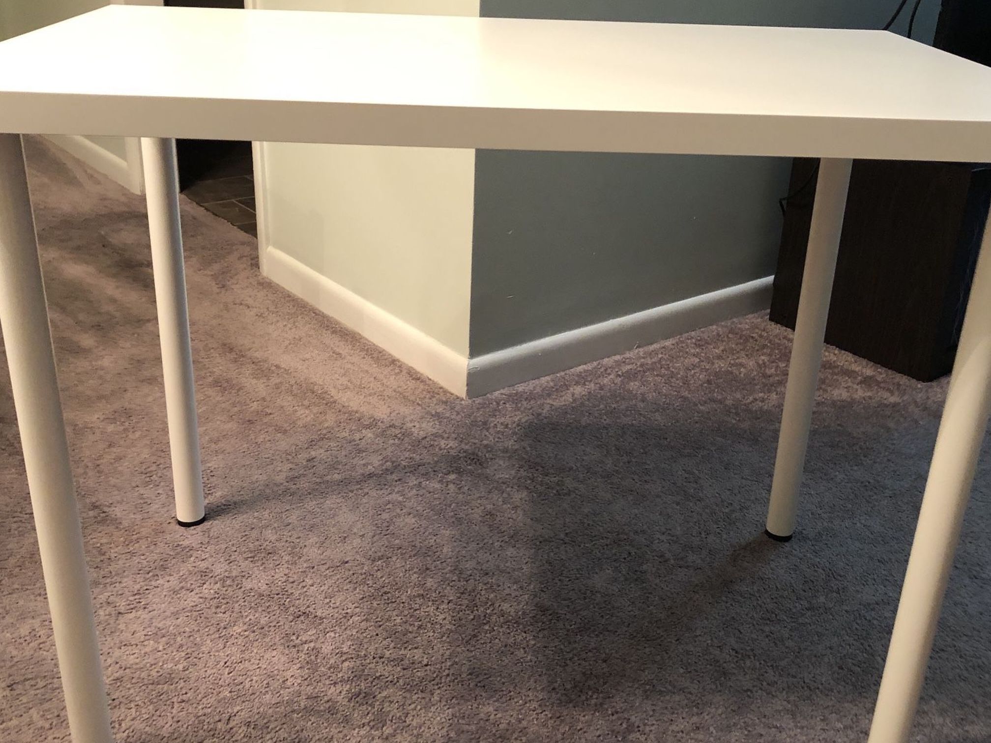 IKEA White Linnmon/Adils Desk