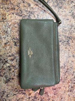 Coach Green Leather Wristlet Wallet