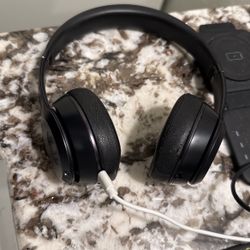 Beats Solo Wireless Three 