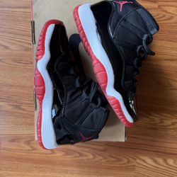 Air Jordan Retro 11 (bred) Sz 4.5y