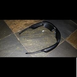 Bose blue tooth sunglasses 