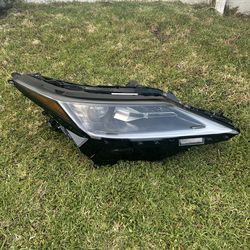2021-2023 Lexus RX350 Right passenger side headlight single beam OEM LED