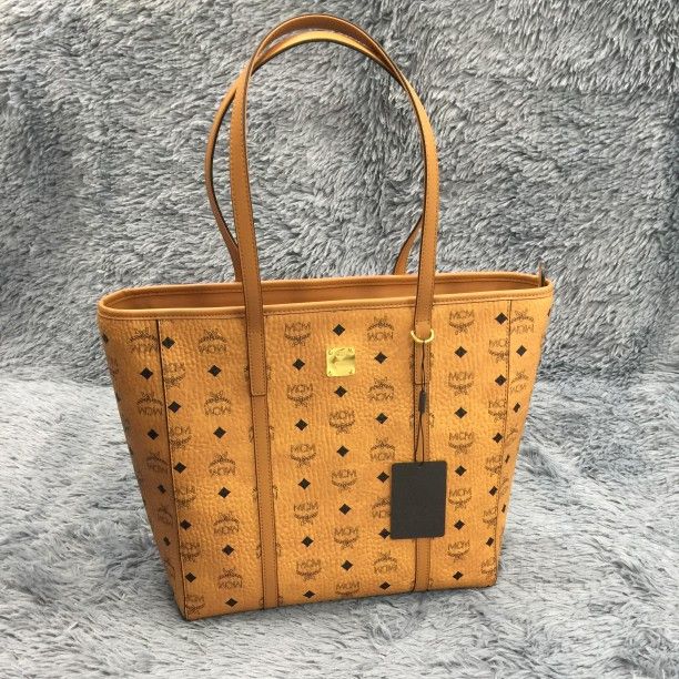 MCM Aren Top-Zip Shopper in Visetos Size Medium Tote