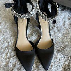 Badgley Mischka Heels