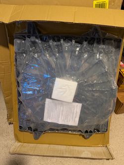 DNA Motoring Radiator Cooling Fan – XT5 / Acadia / Blazer – NEW SEALED