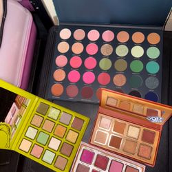 Eyeshadow palettes 
