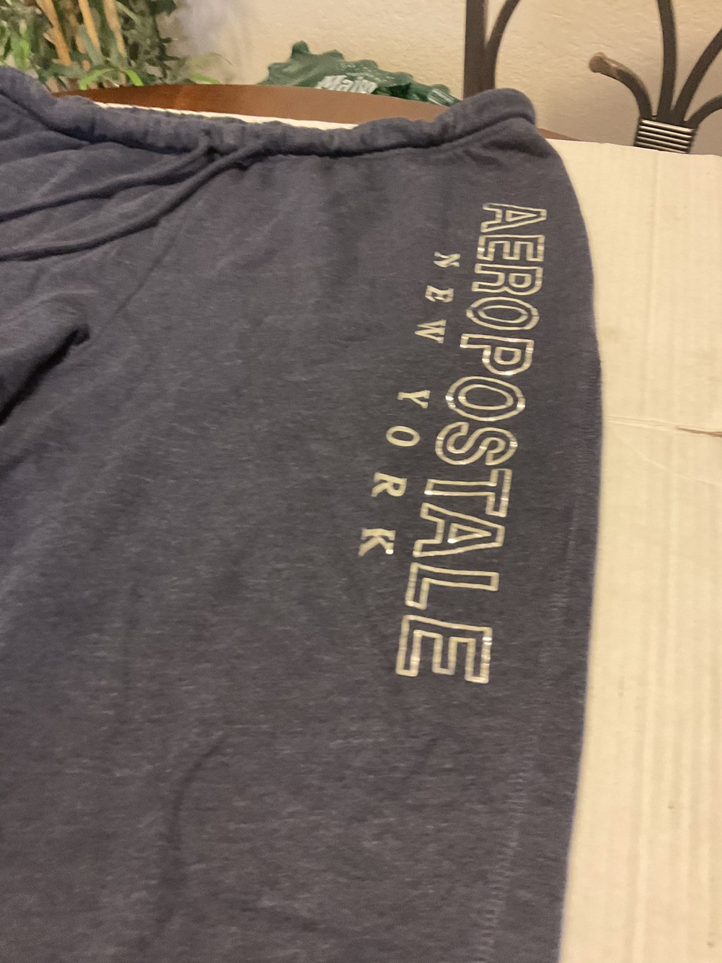 Aeropostale New York Jogger Large Blue Fleece Taper Leg Spell Out Logo
