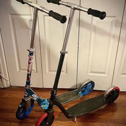 2 Razor Scooters (1 Foldable)